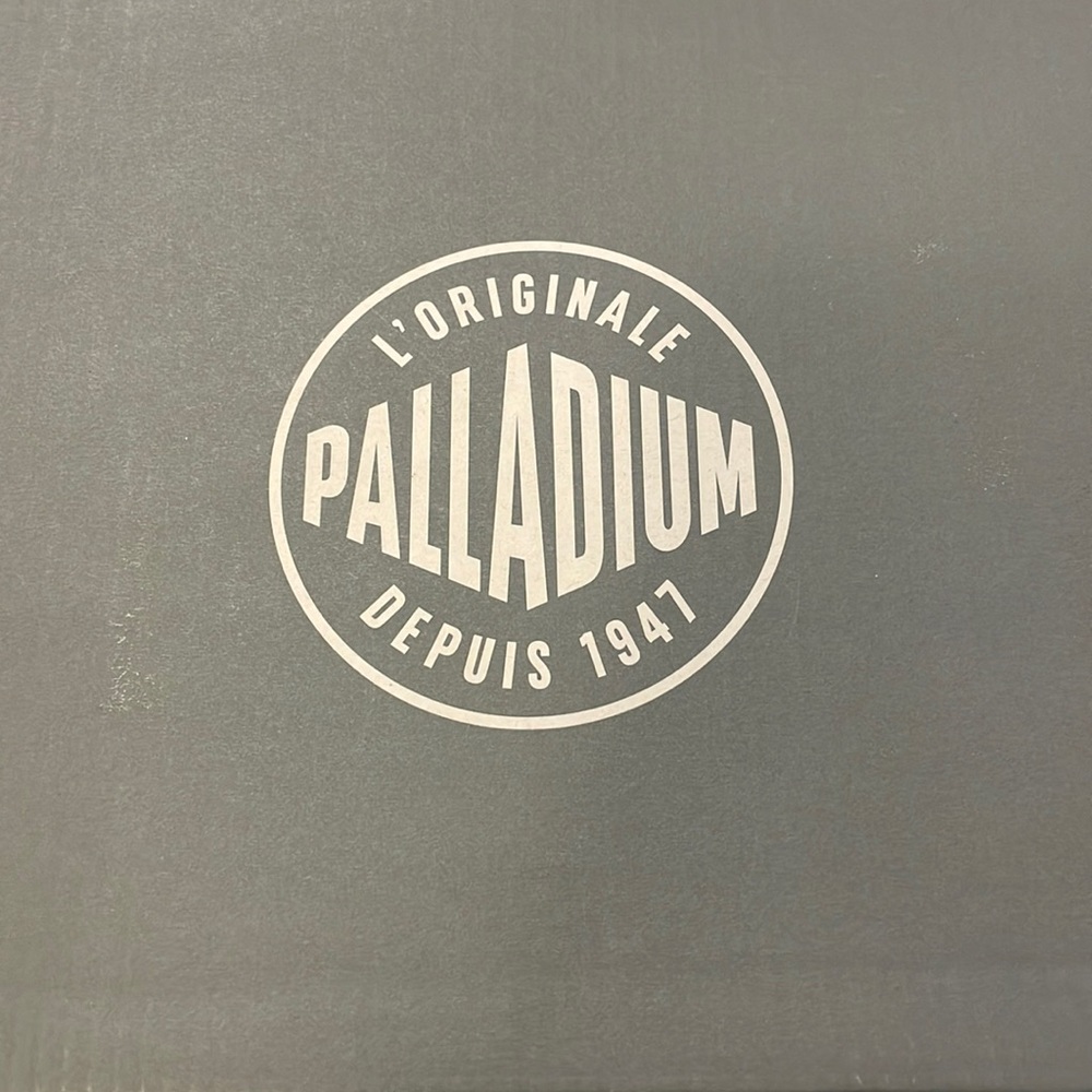 Palladium pampa hi size 6.5